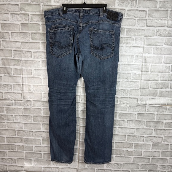 Silver Jeans ZAC Straight Leg Distressed Denim Jeans Mens 42 x 34 Stretch - Picture 3 of 11